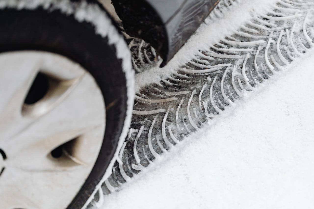 Как да открием идеалните зимни гуми за нашата кола